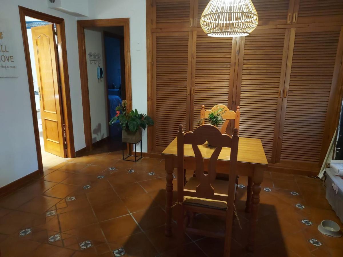 Apartamento A 150 Metros De La Playa Y Del Puerto Deportivo Estepona Bagian luar foto